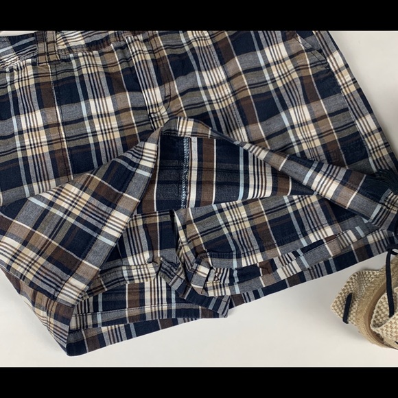 St. John's Bay Stretch Four Pocket Skort - Picture 5 of 5